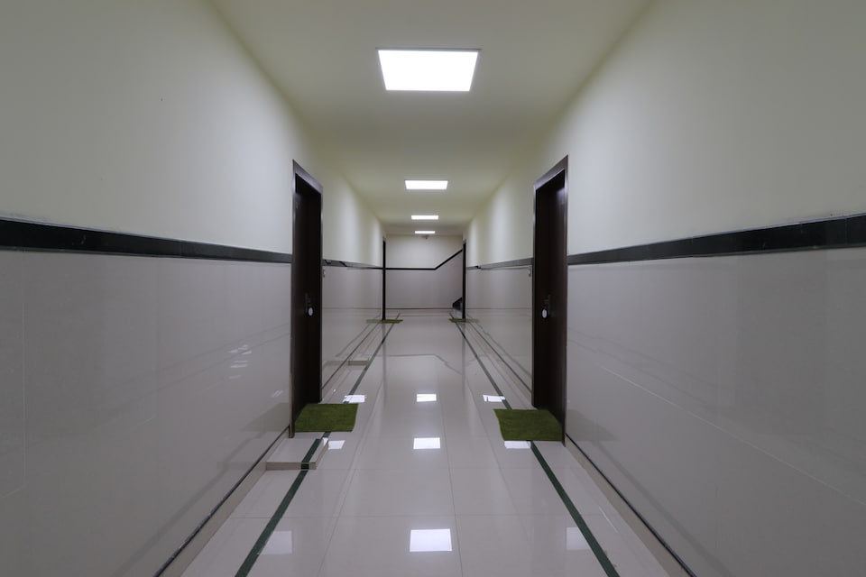 OYO 47405 CO Inn, Orai, Orai