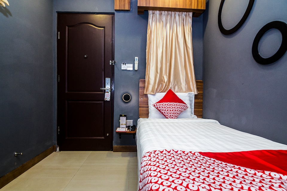 OYO 1327 Avava Inn, Nagoya Batam, Batam
