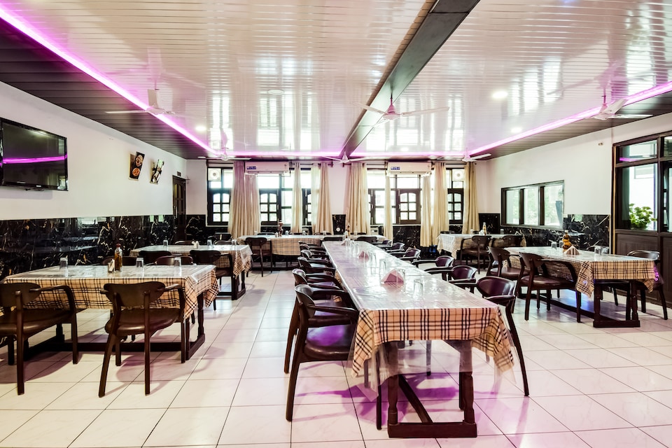 OYO 47441 Hotel The Ascent, Baddi, Baddi