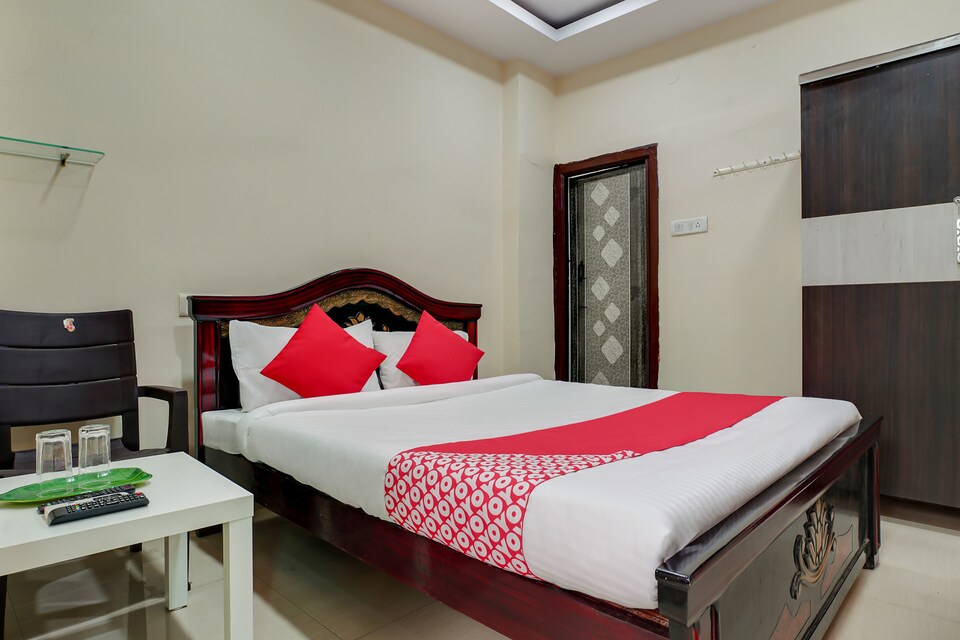 OYO 47445 Hotel Lee Pavilion, Madhapur, Hyderabad