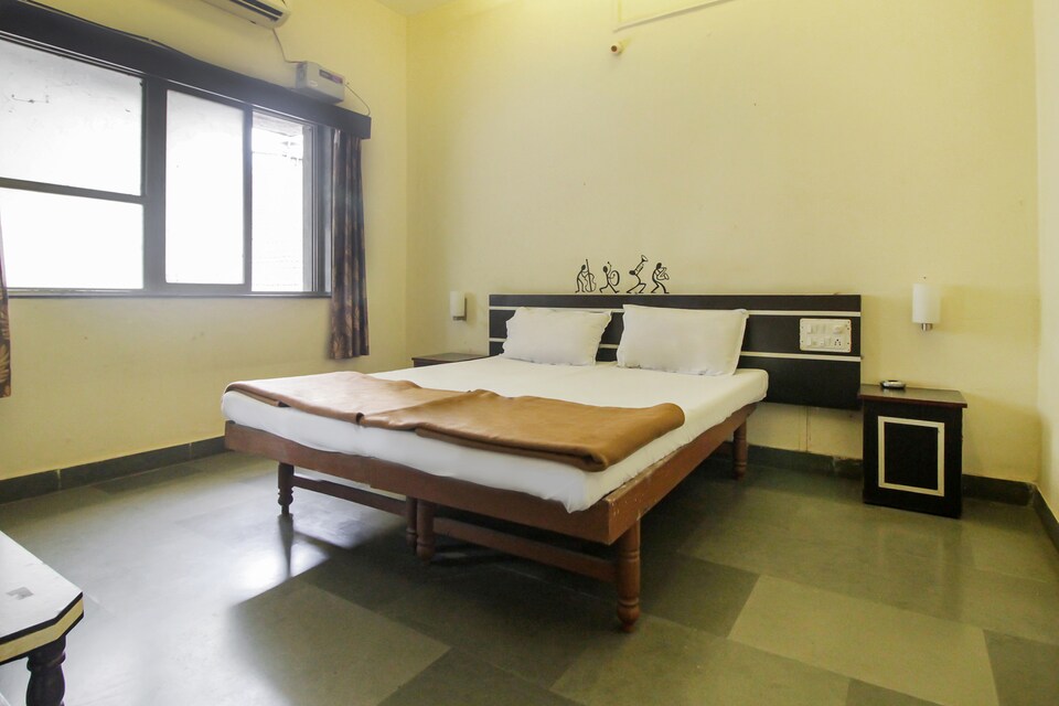 SPOT ON 47453 Gauri , Mangaon, Mangaon