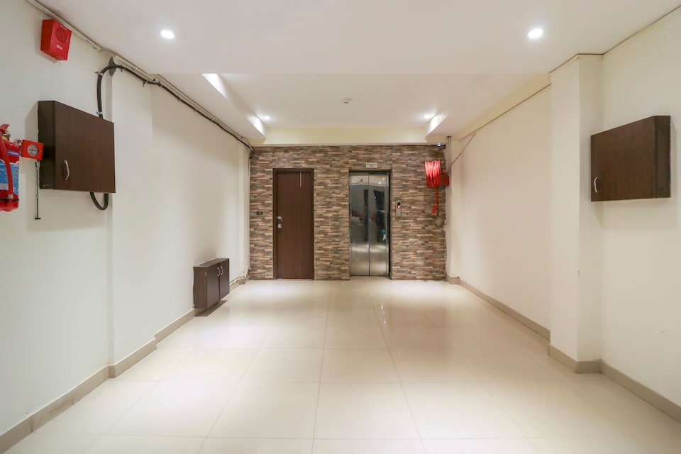 Hotel O Amber Palace, Dehradun Railway Station, Dehradun