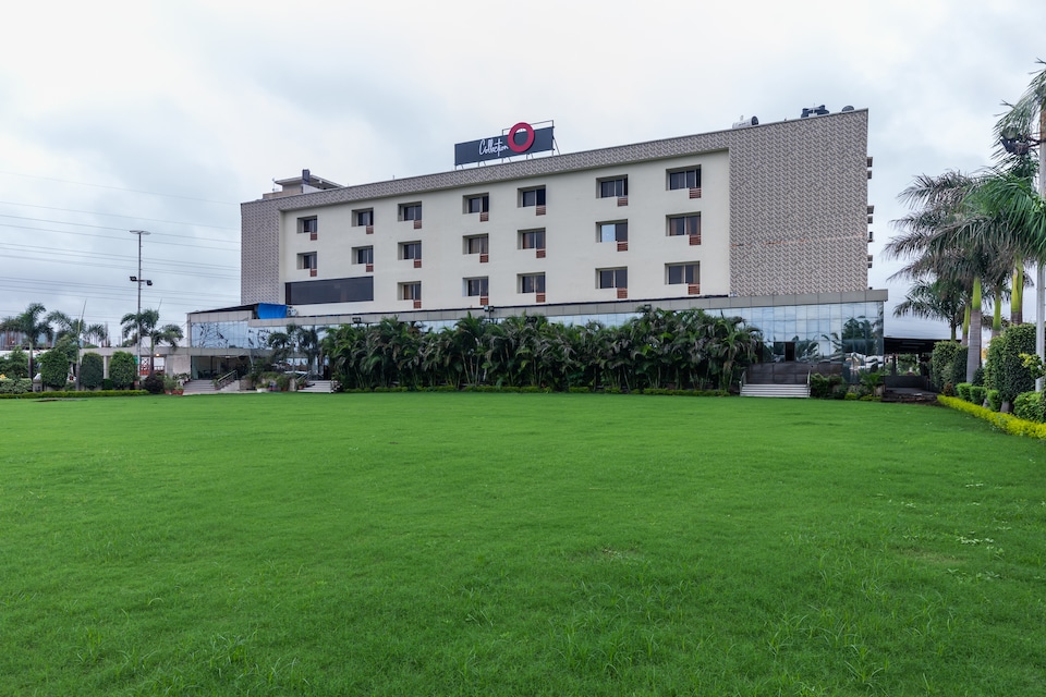 Collection O 47458 Grand Shehnai Tejaji Nagar, Bhawarkua Indore, Indore