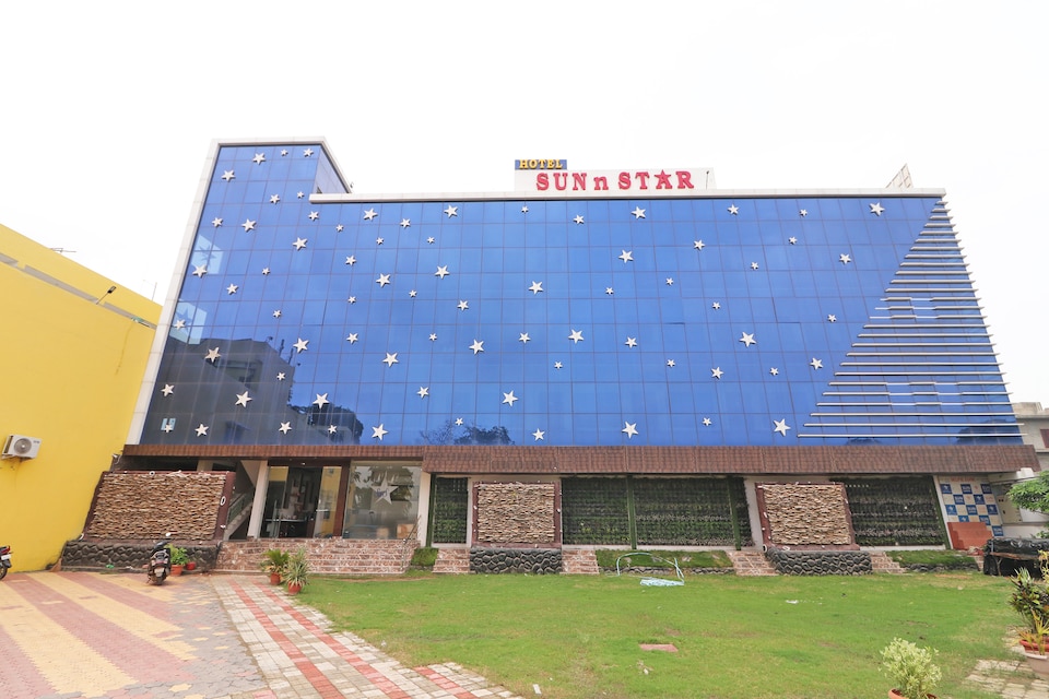 Capital O 47466 Sun N Star, Satna, Satna