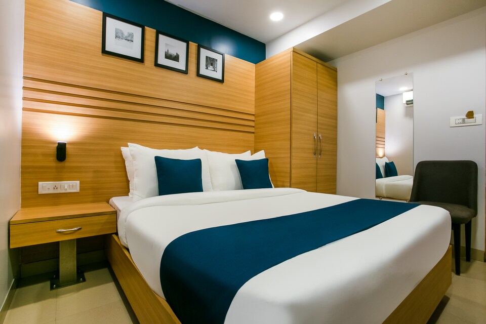 SilverKey Executive Stays 47467 Opposite Marol Metro Pillar 278, Mumbai International Airport, Mumbai