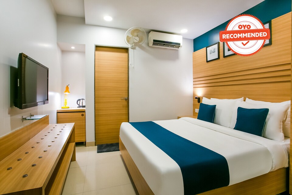 SilverKey Executive Stays 47467 Opposite Marol Metro Pillar 278, Mumbai International Airport, Mumbai