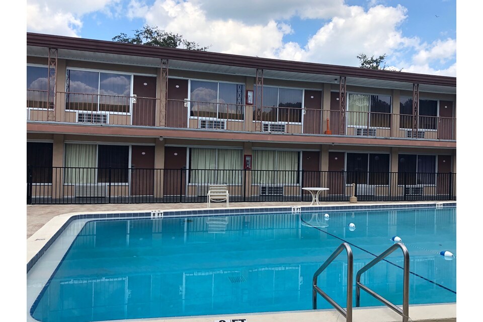 OYO Hotel Bayonet Point - North Port Richey, Port Richey FL, Port Richey FL