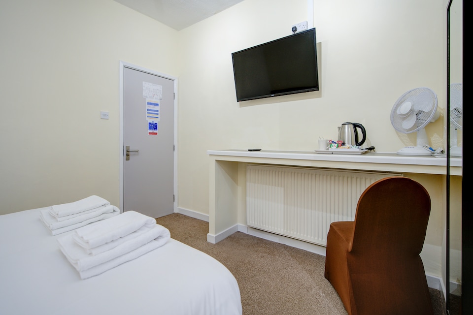 Cardiff Riverside Hotel by Belvilla, Cardiff, Cardiff