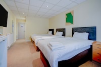 Cardiff Riverside Hotel by Belvilla