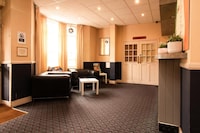 Cardiff Riverside Hotel by Belvilla