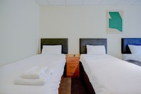 Cardiff Riverside Hotel by Belvilla