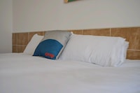 Cardiff Riverside Hotel by Belvilla