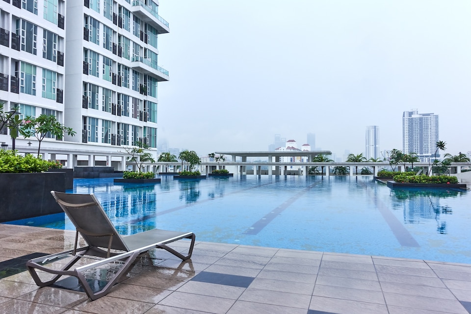 OYO Home 44079 Famous 1br Scott Garden, Old Klang Road, Seputeh