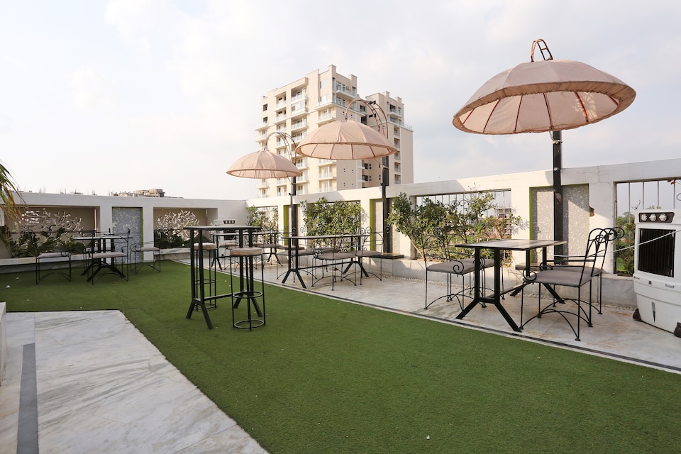 Capital O 768  The Light House , Fatehabad Road, Agra