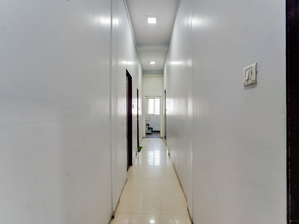 Hotel O Shree Siddh, Vijay Nagar - Jabalpur, Jabalpur