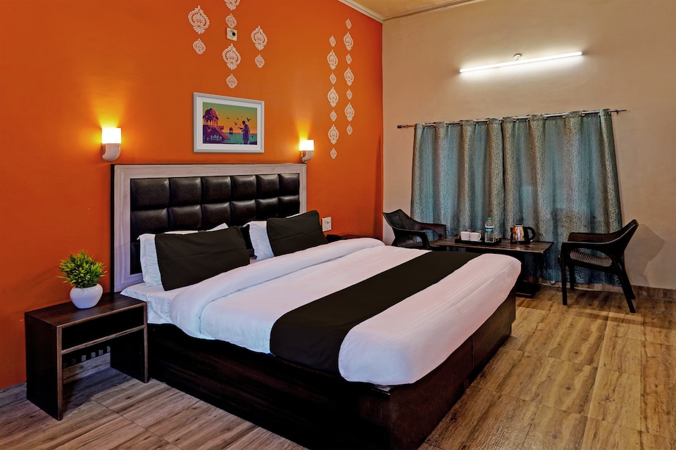 OYO KK Residency, Dehradun ISBT, Dehradun