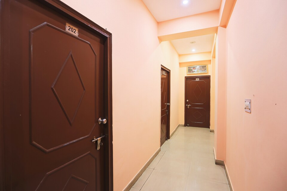 Live on GRG2750, Old Gurgaon, Gurgaon