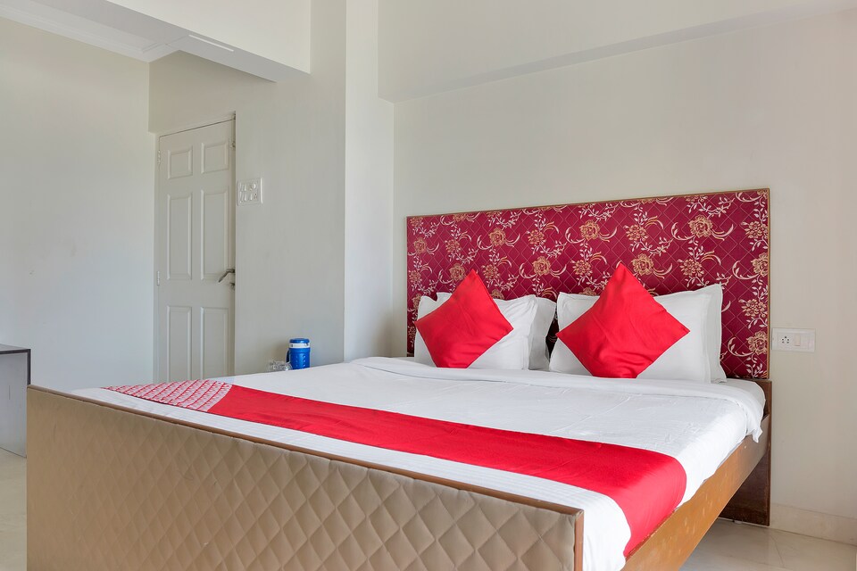 OYO 4717 Apartment Arma Rooms, Mumbai Bandra-Khar-Santacruz, Mumbai