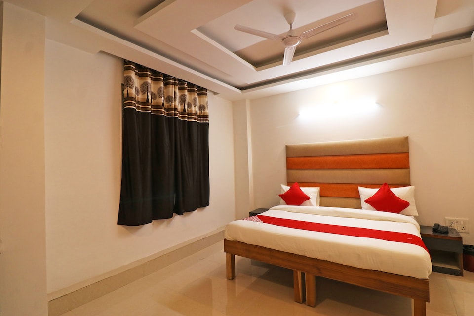 OYO 47552 Lotus Villa, Airport Delhi, Delhi Transit