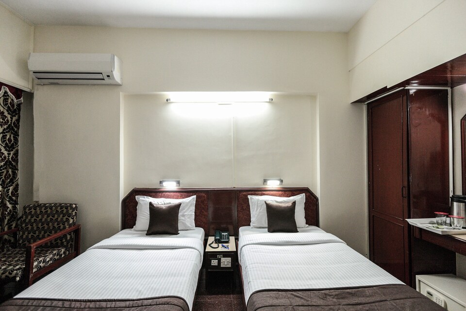 OYO 4724 Hotel Anchor, RK Salai Chennai, Chennai