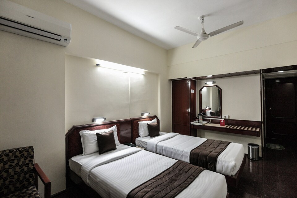 OYO 4724 Hotel Anchor, RK Salai Chennai, Chennai