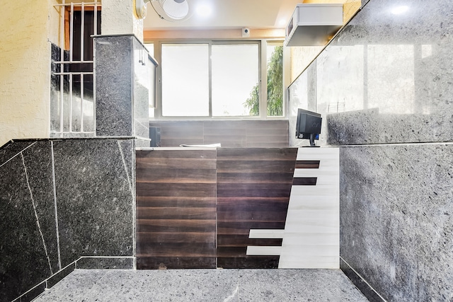 SPOT ON Gayatri Comforts