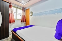 SPOT ON Gayatri Comforts