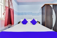 SPOT ON Gayatri Comforts