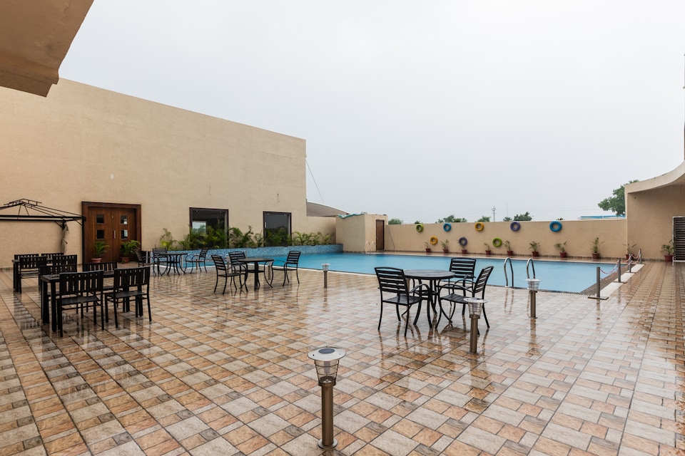 Capital O 47602 The Park Resort & Club, Itarsi, Itarsi