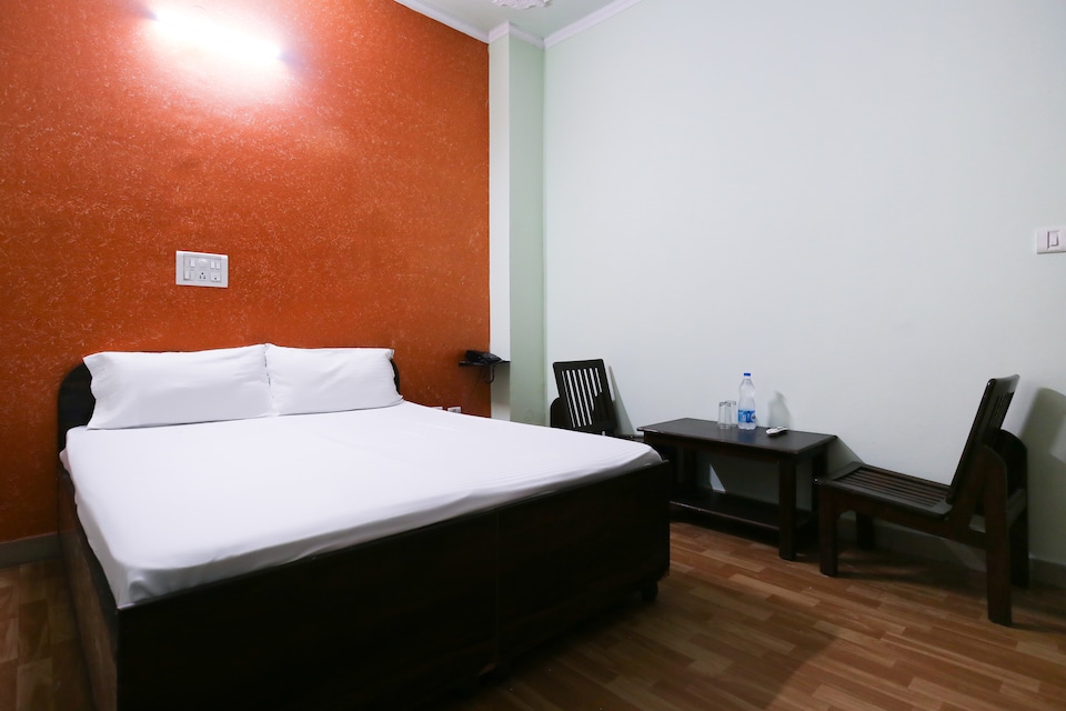 SPOT ON 47619 Shalimar, Mohali, Mohali