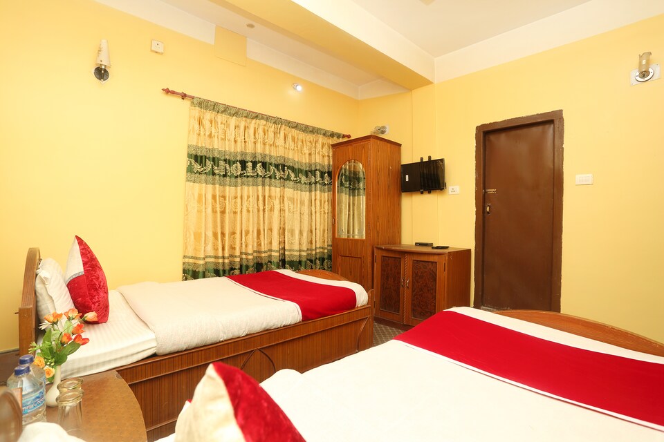 SPOT ON 554 New Laliguras Hotel, Birtamod, Birtamod