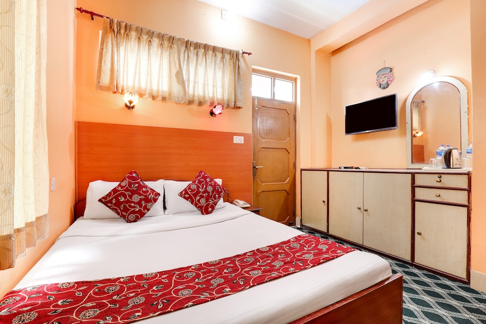 SPOT ON 555 Hotel Gangotri Pvt. Ltd., Bharatpur Nepal, Chitwan