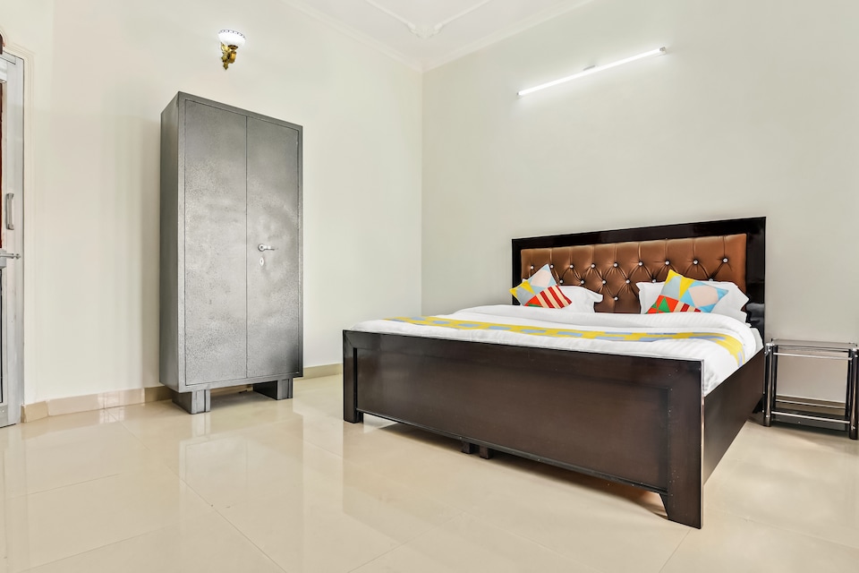 OYO Home 47665 Cheerful 2BHK THDC Colony, Dehradun ISBT, Dehradun