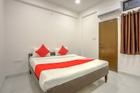 OYO Hotel Gautam Grand