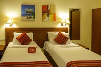 OYO Hotel The Queeny