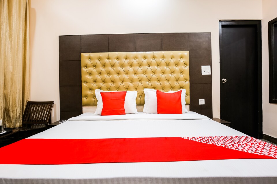 OYO 47711 Hotel Park Regency , Ropar, Ropar