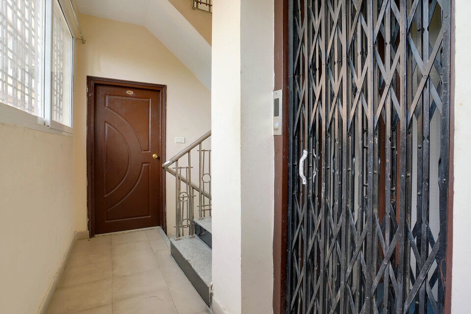 LIVE as HYD2586, Abids-Nampally, Hyderabad