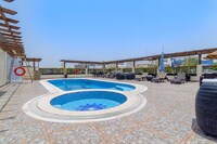 Capital O 246 Landmark Summit Hotel 