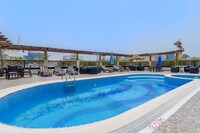 Capital O 246 Landmark Summit Hotel 