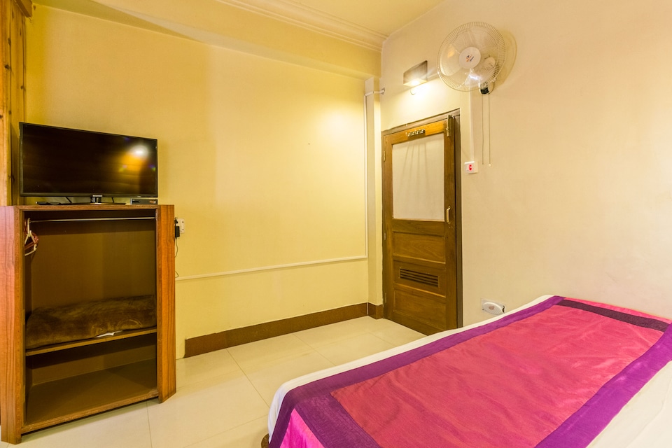 OYO 4739 PARADISE RAINBOW INN, Shillong, Shillong