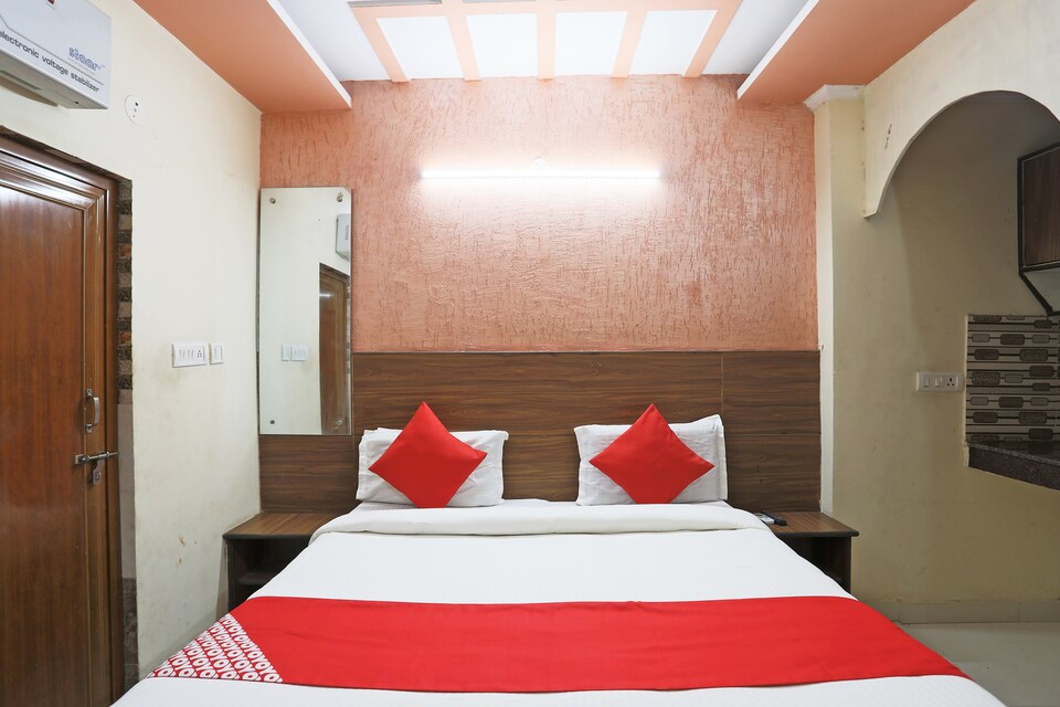 OYO 47737 The Rocopie, Cyber City, Gurgaon