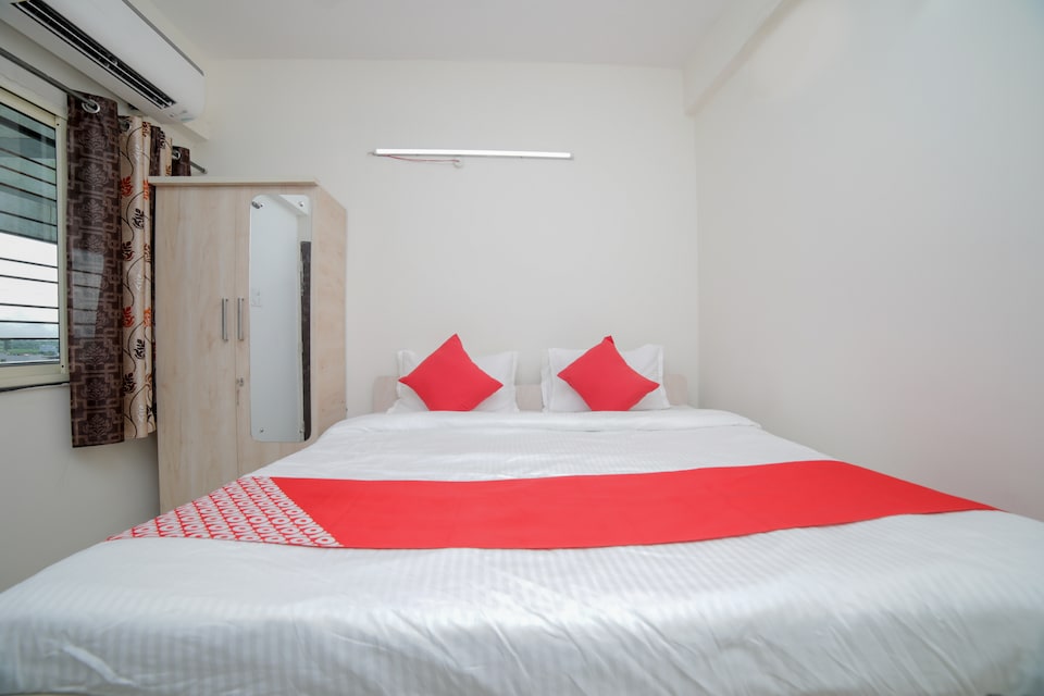 OYO 47748 Tej Maya Astral, Hingna Road Nagpur, Nagpur