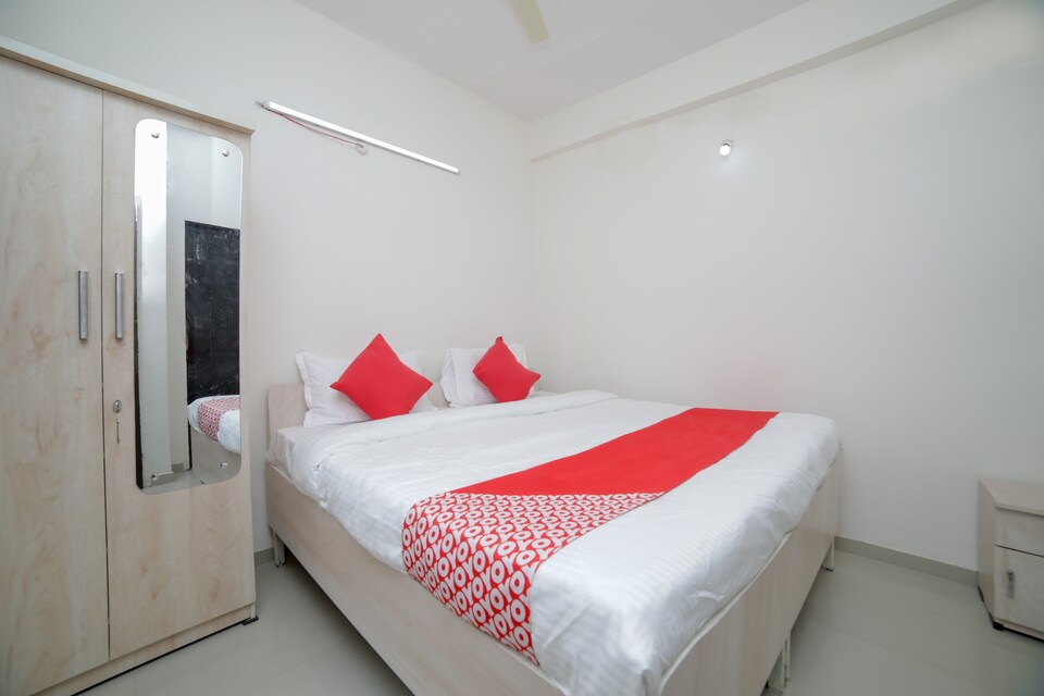 OYO 47748 Tej Maya Astral, Hingna Road Nagpur, Nagpur