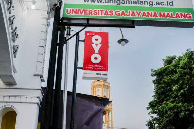 OYO 1342 Uniga Malang Family Residence
