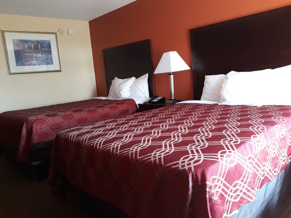 OYO Hotel Chattanooga East Ridge, C37412, Chattanooga