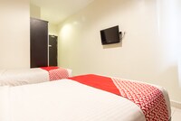 OYO Flagship 1348 Hotel Home Anaya
