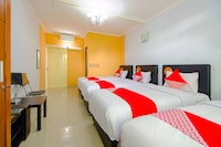 OYO 1355 Griya Wismono Homestay