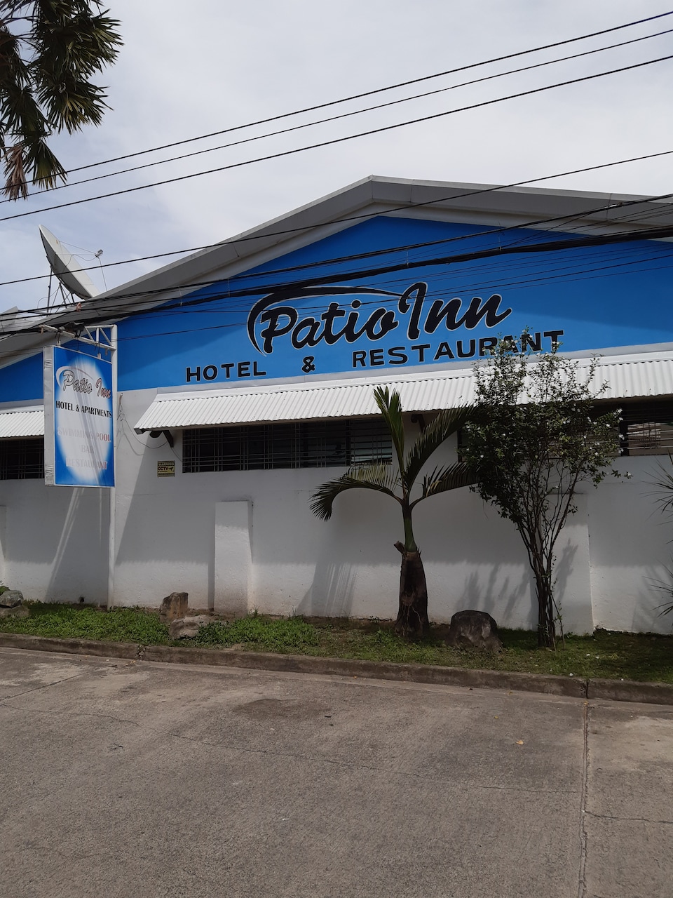 OYO 245 Patio Inn, Angeles, Pampanga