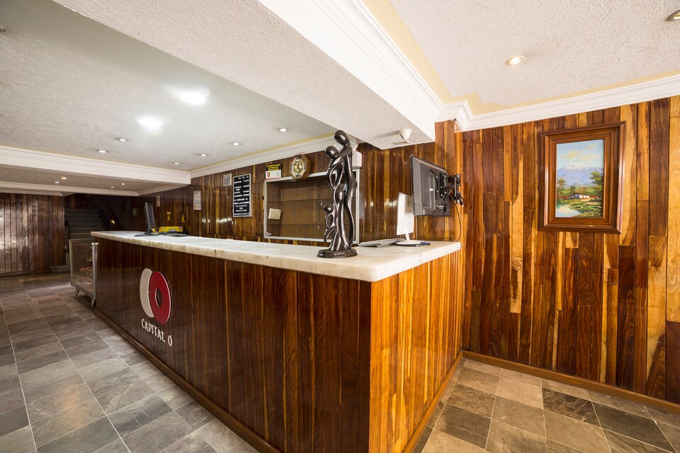 Capital O Hotel Rex, Toluca, MEX, Toluca