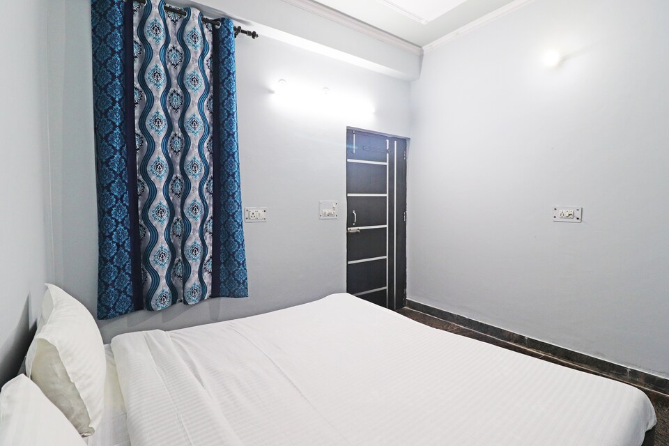 SPOT ON 47848 Friends Residency, Old Gurgaon, Gurgaon